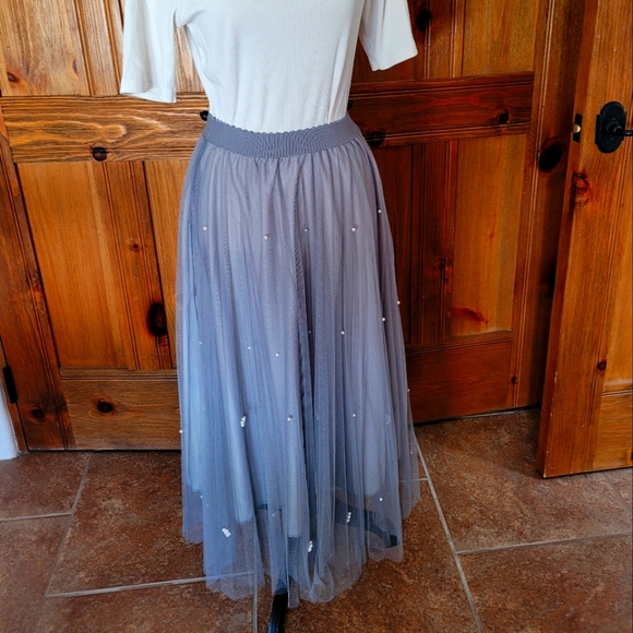 Mimi+ Dresses & Skirts - Mimi+ tulle skirt, grey, size S/M